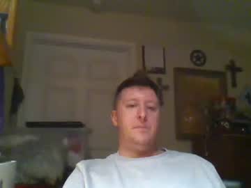 Trillnonymau5 Chaturbate stream image from February 06, 2025