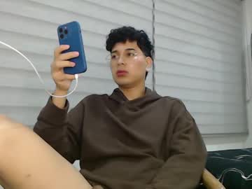 Velascosexyboy Chaturbate stream image from February 06, 2025