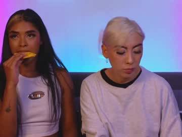 Violettgrey_ Chaturbate stream image from February 06, 2025