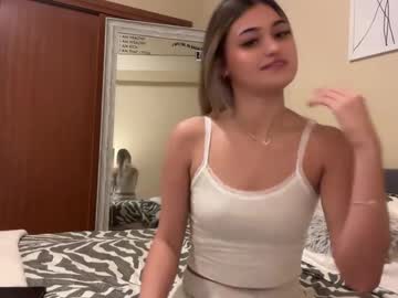 Babymia4u Chaturbate stream image from February 06, 2025