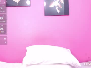 Curvybuffgirl Chaturbate stream image from February 06, 2025