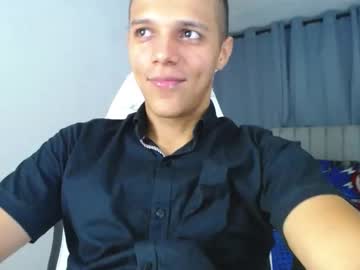 Davisito7 Chaturbate stream image from February 06, 2025
