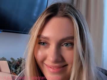 Esmahastey Chaturbate stream image from February 06, 2025