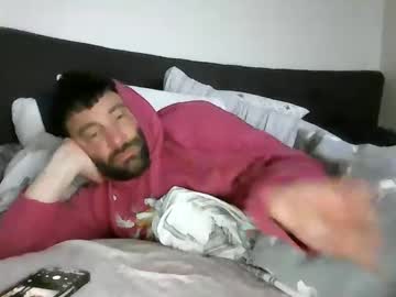C2cmee Chaturbate stream image from February 06, 2025