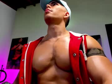 Douglassafado Chaturbate stream image from February 06, 2025
