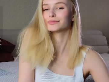 Elsa_Limerence Chaturbate stream image from February 06, 2025