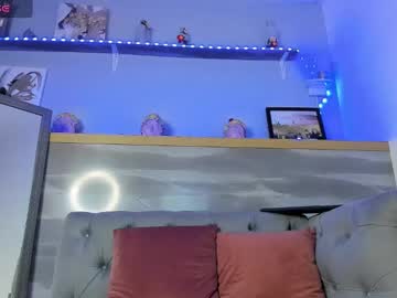 Luanafranccesca Chaturbate stream image from February 06, 2025
