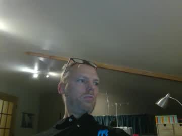 Belgianordenary Chaturbate stream image from February 06, 2025