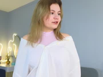 Cuteemia__ Chaturbate stream image from February 06, 2025