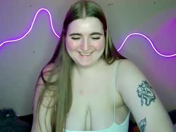 Sue_Mitchell Chaturbate stream image from February 06, 2025