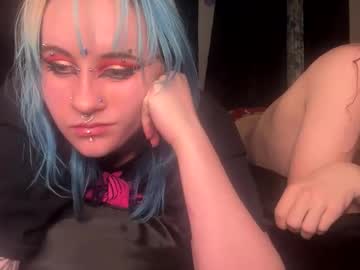 Belladraconis Chaturbate stream image from February 06, 2025