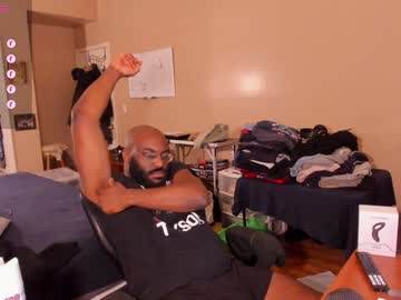 Mrchuckdailyxxx Chaturbate stream image from February 06, 2025