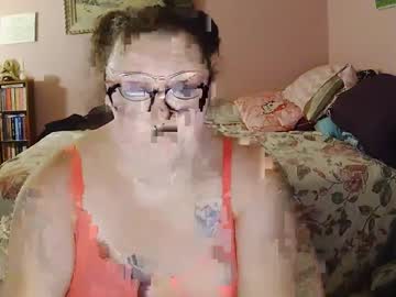 Strawberrygoat Chaturbate stream image from February 06, 2025