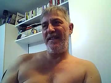Willfire71 Chaturbate stream image from February 06, 2025