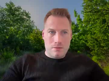 Chris2024x Chaturbate stream image from February 06, 2025