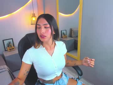 Cherrylady19_ Chaturbate stream image from February 06, 2025