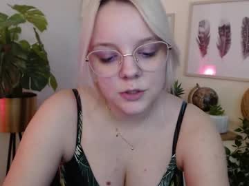 Sienna_Desire Chaturbate stream image from February 06, 2025