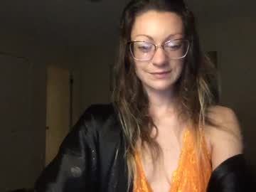 Tinacolby Chaturbate stream image from February 06, 2025