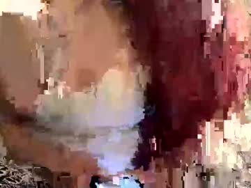 Lara2030 Chaturbate stream image from February 06, 2025