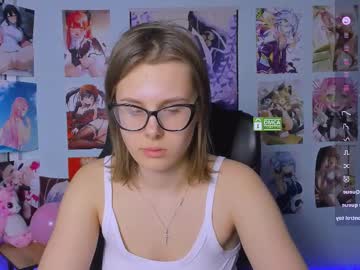 Marlina_Bow Chaturbate stream image from February 06, 2025