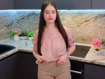 Harrietclose Chaturbate stream image from February 06, 2025