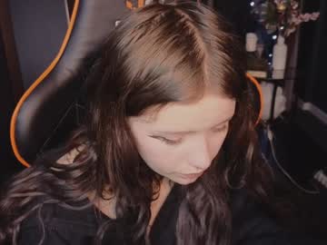 Holy_Bae Chaturbate stream image from February 06, 2025