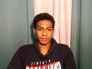 Worshipmycockxxx Chaturbate stream image from February 06, 2025