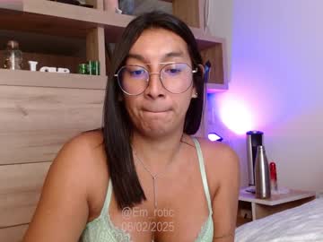 Em_Rotic Chaturbate stream image from February 06, 2025