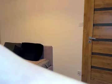 Juliacarter18 Chaturbate stream image from February 06, 2025