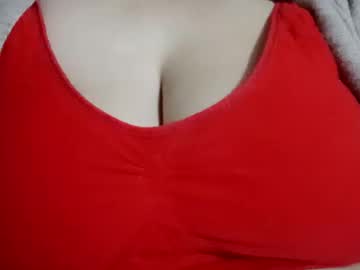 Lovely_Sweet_Girl Chaturbate stream image from February 06, 2025