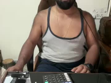 Lulf8695 Chaturbate stream image from February 06, 2025