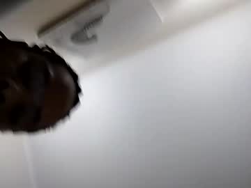 Afrikanbonnienclyde Chaturbate stream image from February 06, 2025