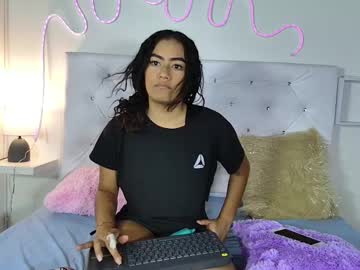 Arianaa_Smiith Chaturbate stream image from February 06, 2025