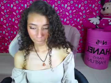 Danatella_A Chaturbate stream image from February 06, 2025