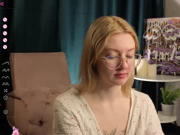 Elsacarterr Chaturbate stream image from February 06, 2025