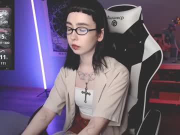 Julscinamon Chaturbate stream image from February 06, 2025