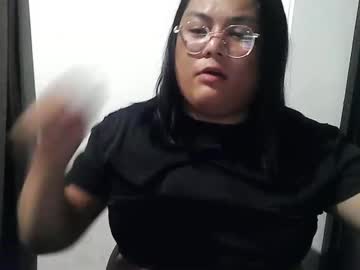 Simplyq27 Chaturbate stream image from February 06, 2025