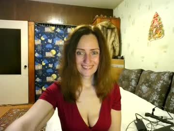 Juliaa_Foxi Chaturbate stream image from February 06, 2025