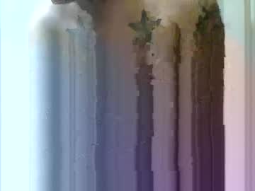 Omgluvit1 Chaturbate stream image from February 06, 2025
