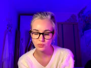 Qusi28 Chaturbate stream image from February 06, 2025