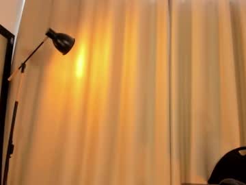 Nicolette_Tay Chaturbate stream image from February 06, 2025