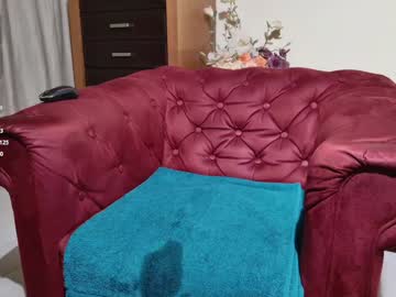 Hot_Hayde Chaturbate stream image from February 06, 2025