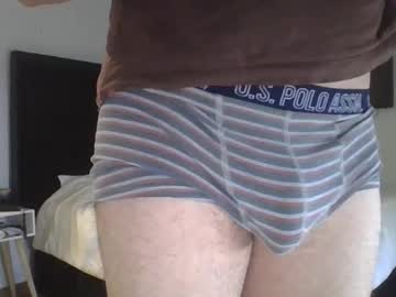 La69hot Chaturbate stream image from February 06, 2025