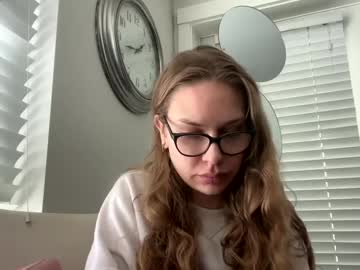 Nicolereeece Chaturbate stream image from February 06, 2025