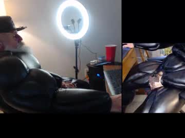 Njdbear Chaturbate stream image from February 06, 2025