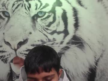 Cora_Gunn Chaturbate stream image from February 06, 2025