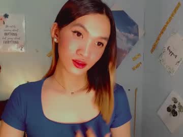 Urblossom_Harahxxx Chaturbate stream image from February 06, 2025
