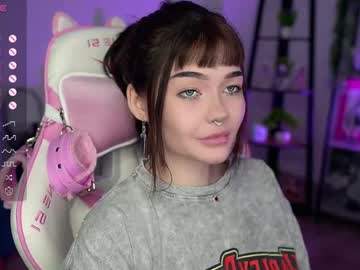Babyroxynill Chaturbate stream image from February 06, 2025