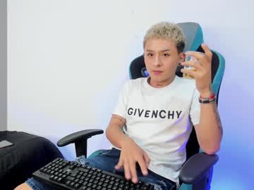 Oliver_Jones1 Chaturbate stream image from February 06, 2025