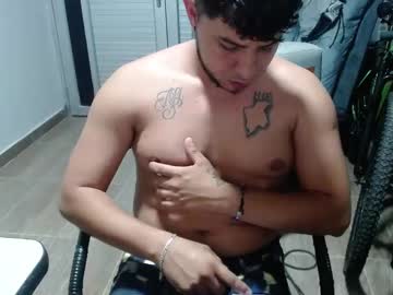 Yixny Chaturbate stream image from February 07, 2025